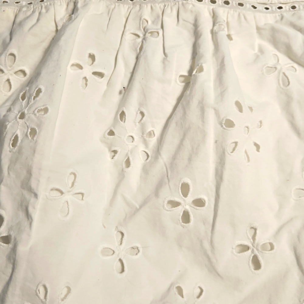 NWT LOFT White Eyelet Sleeveless Top - Picture 2 of 4